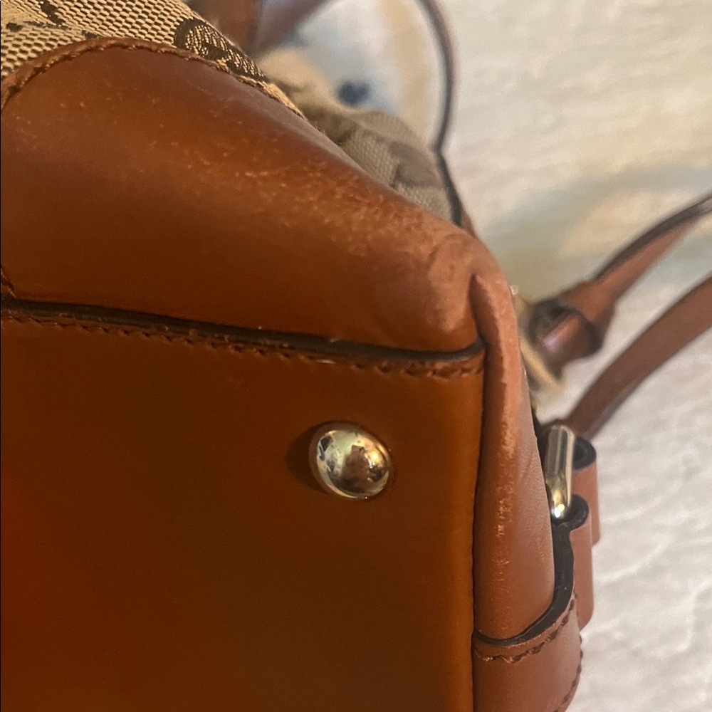 Authentic Gucci Monogram Satchel - Picture 4 of 13